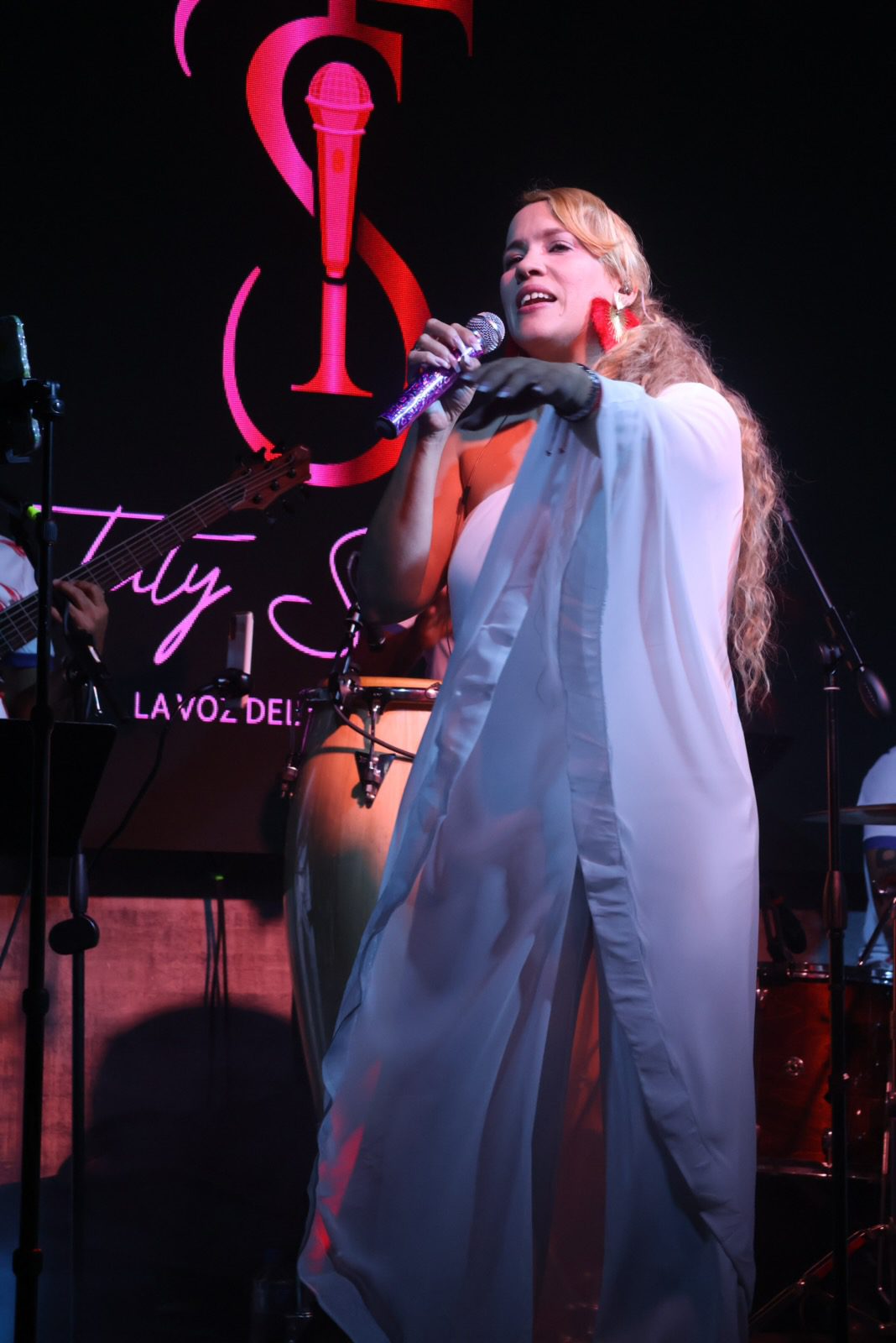 TATY EN ESCENA